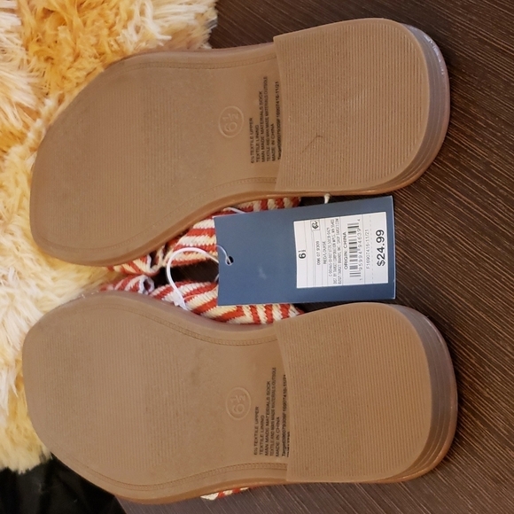 Universal Thread Louise Chevron Print Knotted Slide Sandals -  Red 6.5 - Picture 5 of 6